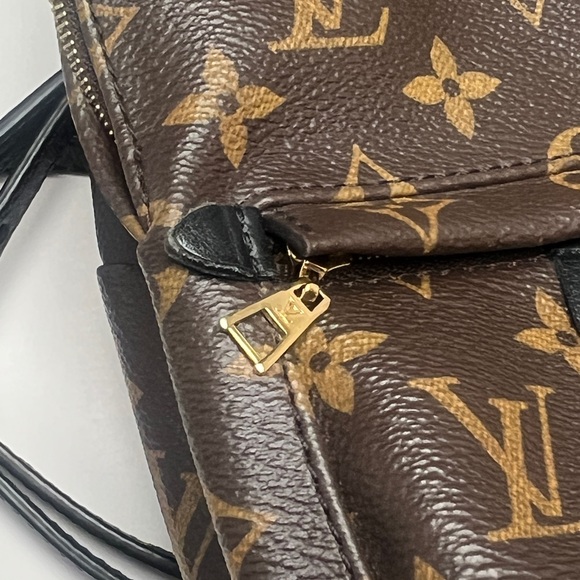 Louis Vuitton Mini Palm Spring backpack. In excellent condition. - Picture 7 of 9